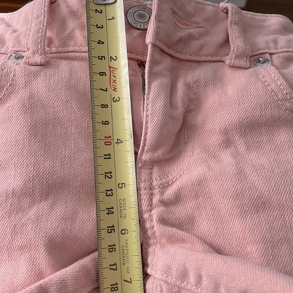 AEO Stretch Soft Pink Jean Shorts - Size 2 - Picture 4 of 7